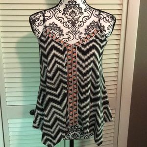 Cute summer tank top- good condition